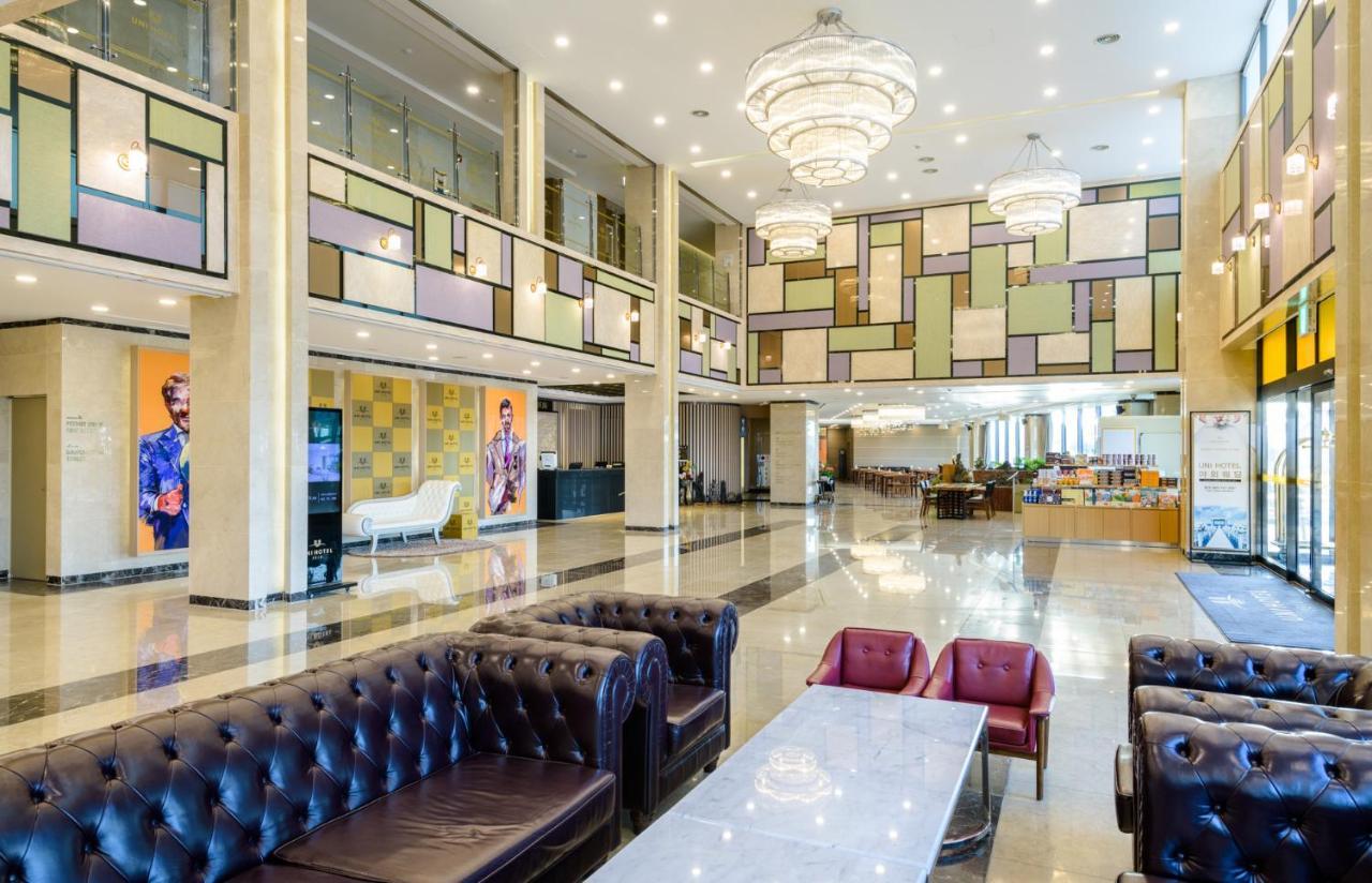 Uni Hotel Jeju Exterior foto