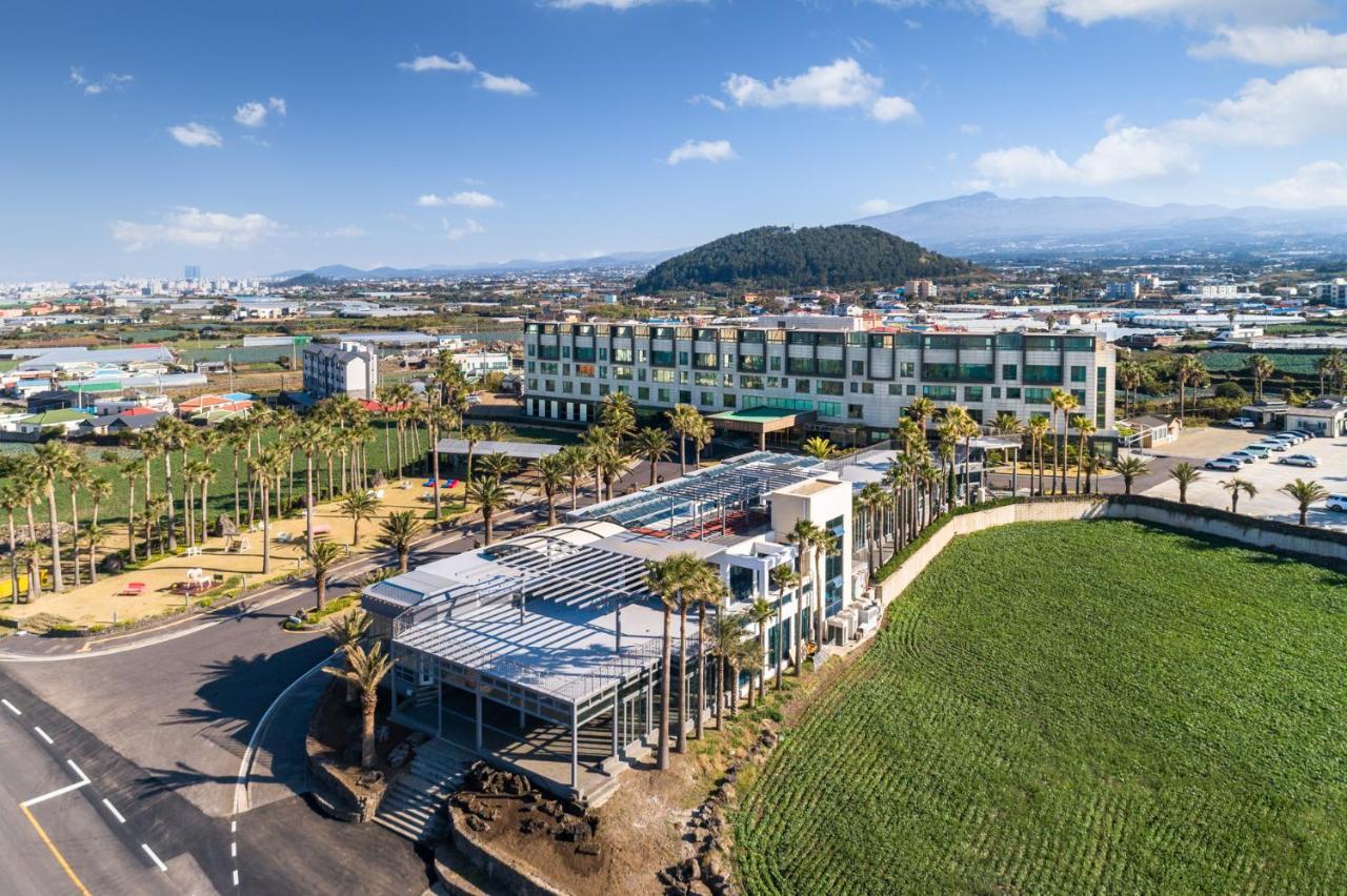 Uni Hotel Jeju Exterior foto