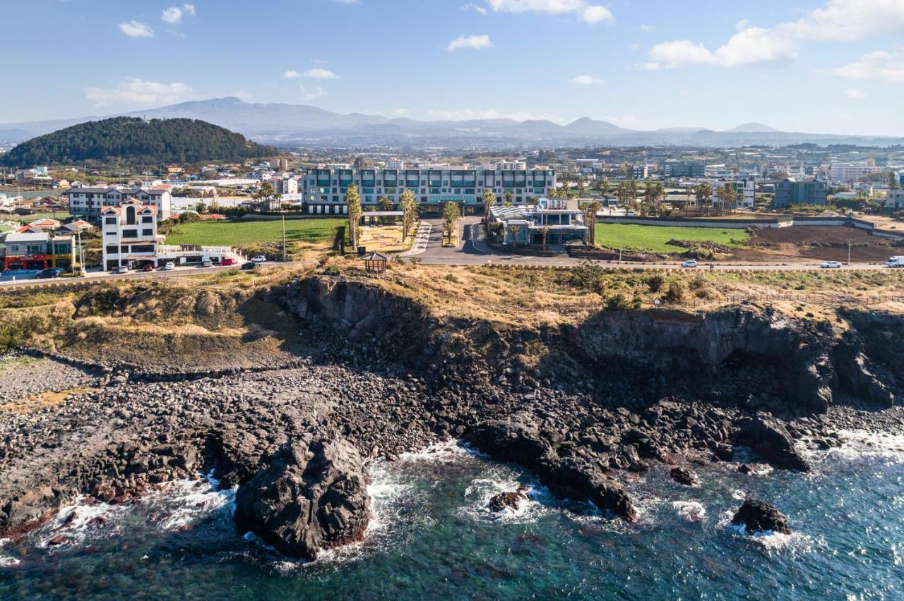Uni Hotel Jeju Exterior foto